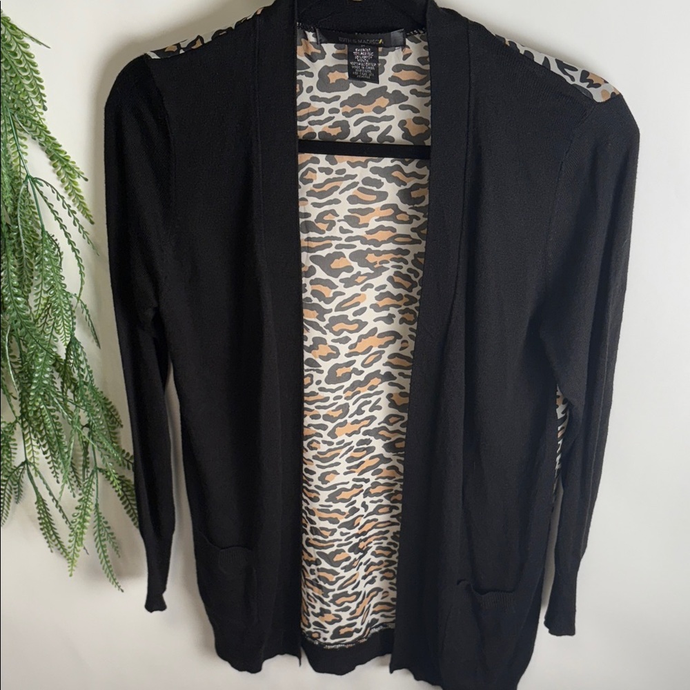 89th & Madison Black Cardigan with Animal Print Lining